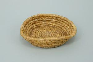 Image: coiled grass basket, shallow and round